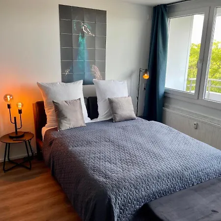 Apartamento River Main I Taunus View I Workplace I Kitchen
