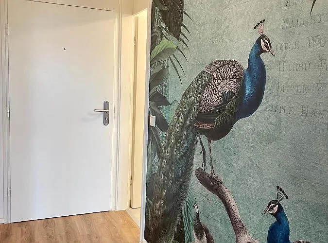 River Main I Taunus View I Workplace I Kitchen * Offenbach am Main