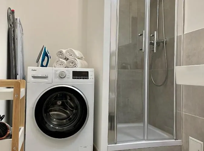 River Main I Taunus View I Workplace I Kitchen *